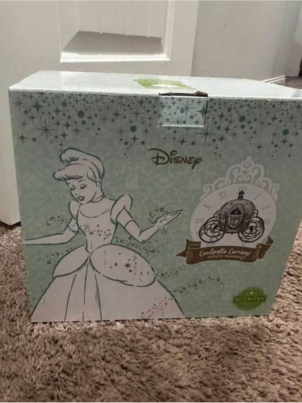 Disney Cinderella Carriage Scentsy Warmer – NEW NEVER USED in Original Box